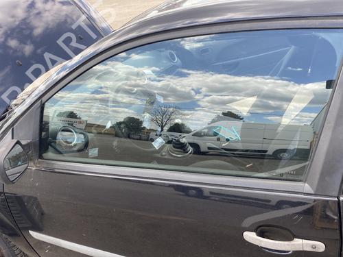 Used Front left door window FORD FIESTA V (JH_, JD_) 1.6 TDCi (90 hp) 27402955