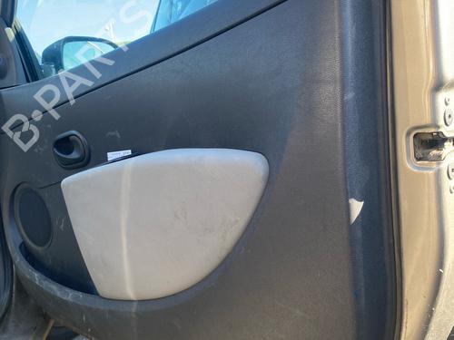 Used Front right panel Front right panel RENAULT CLIO III (BR0/1, CR0/1) 1.5 dCi (C/BR0G, C/BR1G) (68 hp) 39650522 39650522