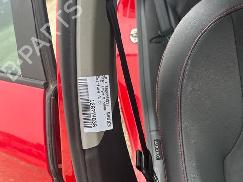 front-right-seatbelt-seat-leon-5f1-2012-2013-2014-2015-2016-2017-2018-2019-2020-2021-36897695 main image