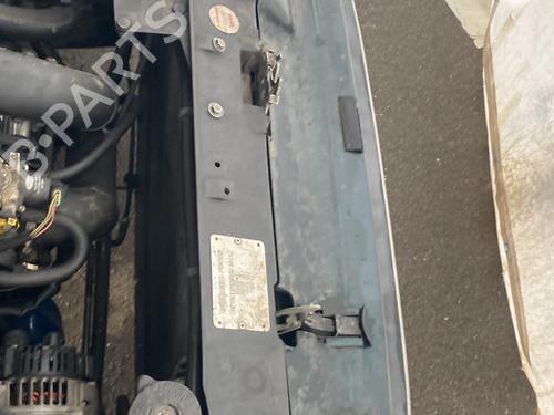 Frontblech für PEUGEOT 405 II (4B) 1.6 (88 hp) 32385848