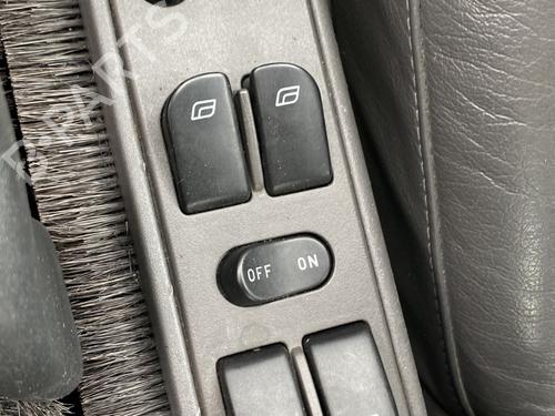 Switch SAAB 9-3 (YS3D) 2.0 Turbo | BP29120155I30 - Image 8