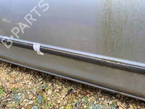 door-moulding-trim-mazda-323-f-vi-hatchback-bj-1998-1999-2000-2001-2002-2003-2004-23782617 main image