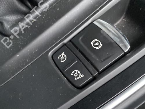 Used Electric handbrake Electric handbrake RENAULT SCÉNIC IV (J9_) 1.7 Blue dCi 120 (J9A7, J9A8) (120 hp) 25270778 25270778