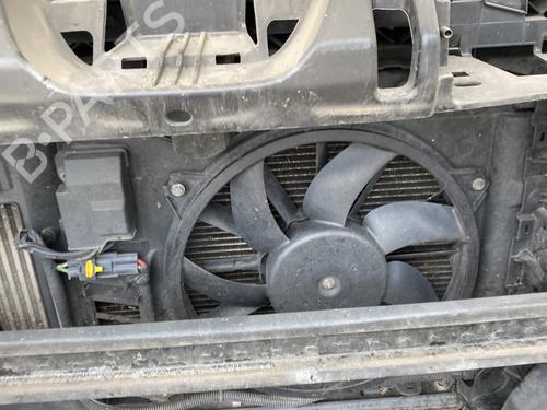 Frontplade/Frontkurv PEUGEOT 3008 I MPV (0U_) 1.6 HDi (114 hp) 30355092