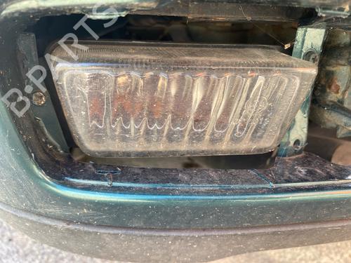 Used Right front fog light Right front fog light 38228598 38228598