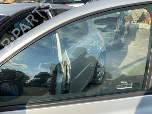 Used Front left door window RENAULT CLIO III (BR0/1, CR0/1) 1.5 dCi (BR17, CR17) (86 hp) 29282109