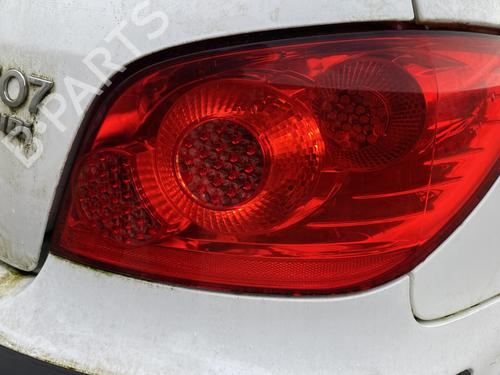 right-taillight-peugeot-307-3ac-2000-2001-2002-2003-2004-2005-2006-2007-2008-2009-2010-2011-2012-31857141 main image