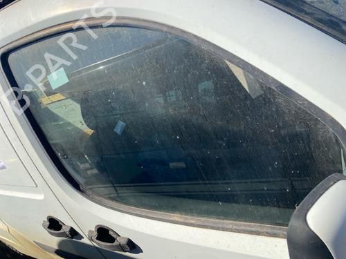 Used Front right door window Front right door window 39485973 39485973
