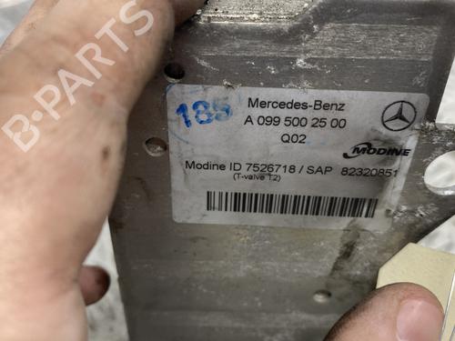 Used Oil radiator Oil radiator MERCEDES-BENZ C-CLASS Coupe (C205) C 220 d (205.304) (170 hp) 31067727 31067727