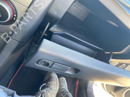 Used Glove box Glove box 39426594 39426594