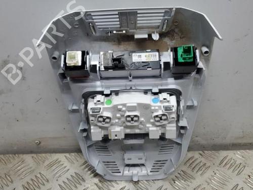 Used Interior roof light PEUGEOT 3008 II SUV (MC_, MR_, MJ_, M4_) 1.5 BlueHDi 130 (131 hp) 19904465