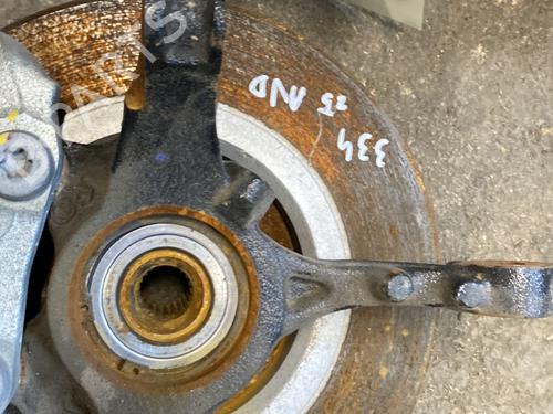 Used Right front steering knuckle Right front steering knuckle CITROËN AMI (9A_) Electric (9AZ2CA) (8 hp) 32700660 32700660