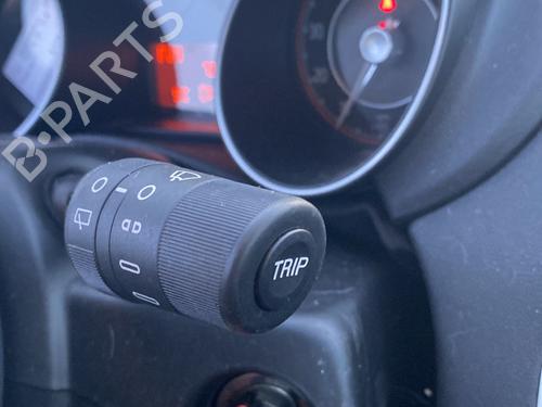 Mando intermitentes / limpia FIAT PUNTO (199_) 1.2 (199AXZ1A, 199BXZ1A) (69 hp) 31632660