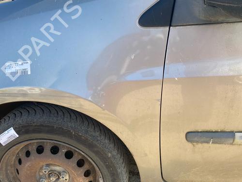 left-front-fenders-renault-clio-iii-br01-cr01-2005-2006-2007-2008-2009-2010-2011-2012-2013-2014-39648809 main image