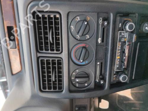 Used Climate control Climate control 19912446 19912446