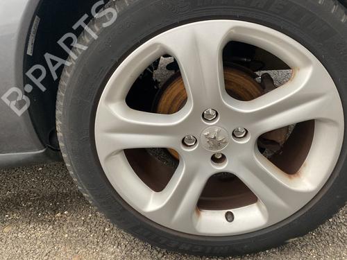 Fælk PEUGEOT 3008 I MPV (0U_) 1.6 HDi (114 hp) 32362500