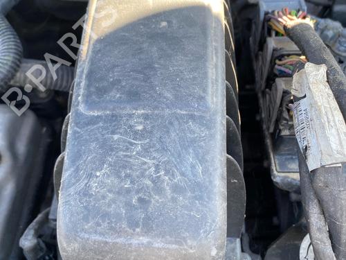 caja-filtro-de-aire-citroen-c3-pluriel-hb_-2003-37501355 main image