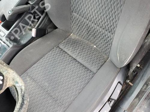 Used Left front seat Left front seat BMW 3 (E46) 320 d (136 hp) 21666097 21666097