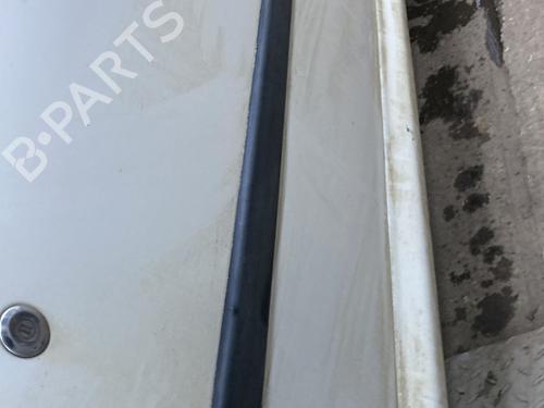 Dørliste Dørliste PEUGEOT 107 (PM_, PN_) 1.4 HDi (54 hp) 23868368 23868368