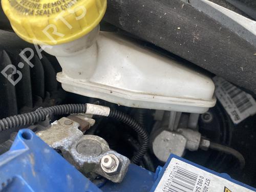 Used Brake master cylinder PEUGEOT 2008 I (CU_) 1.2 VTi (82 hp) 31944354