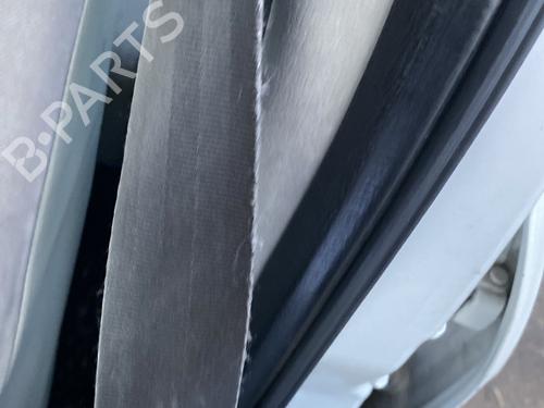 front-left-seatbelt-dacia-logan-ls_-2004-31655106 main image