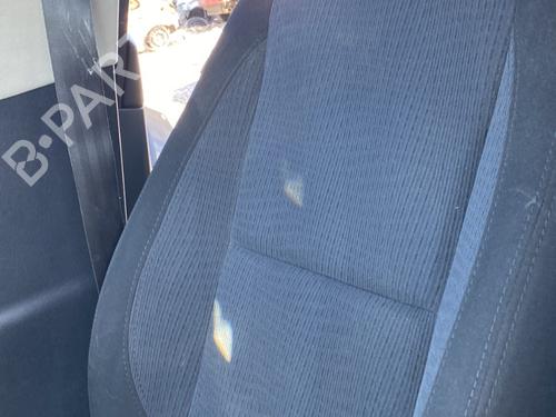 Right front seat RENAULT LAGUNA III (BT0/1) 1.5 dCi (BT00, BT0A, BT0T, BT1J) | BP24439090C16 - Image 3