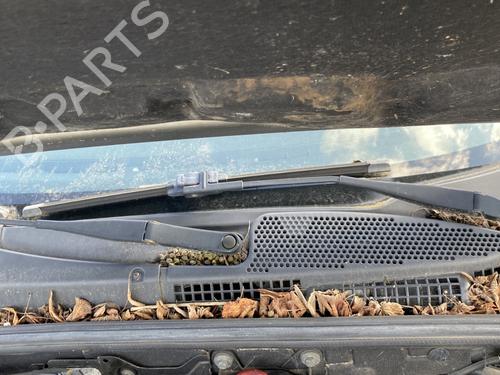 Used Scuttle panel ALFA ROMEO 147 (937_) 1.9 JTDM 8V (937.AXD1A, 937.AXU1A, 937.BXU1A) (120 hp) 28570520