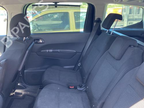 Front right panel PEUGEOT 5008 (0U_, 0E_) 2.0 HDi 150 / BlueHDi 150 | BP28048074C59  - Image 7