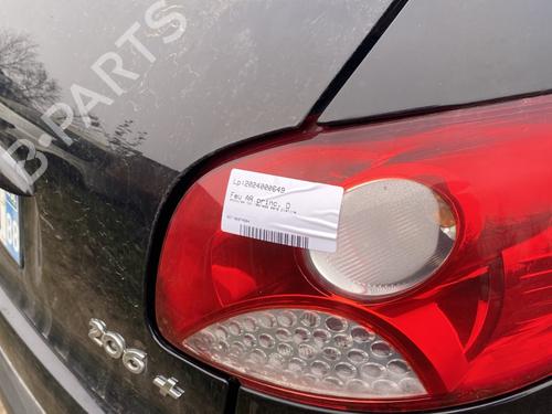 Right taillight PEUGEOT 206+ (2L_, 2M_) 1.4 HDi eco 70 | BP21666459C35 