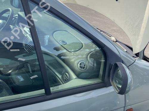 Vidro triangular frente direito RENAULT SCÉNIC I MPV (JA0/1_, FA0_) 1.6 (JA00, JA16, JA15, JA19, JA1V, JA2B, JA2C, JA0B,... (107 hp) 30133102