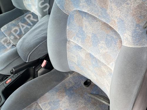Used Left front seat RENAULT LAGUNA I (B56_, 556_) 2.0 (B56C/H/N) (113 hp) 29571654