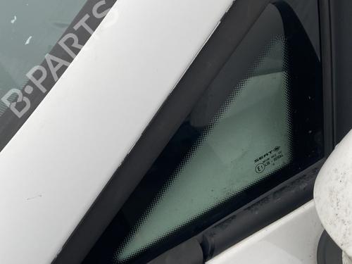 Front left quarter glass SEAT IBIZA IV SC (6J1, 6P5) 1.6 TDI | BP29155022C111 