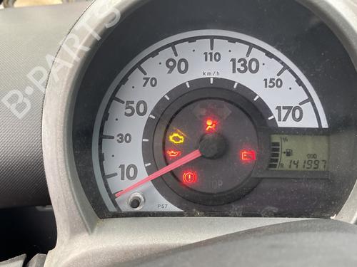 Used Instrument cluster CITROËN C1 (PM_, PN_) 1.0 (68 hp) 30743759