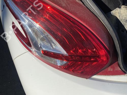 Used Left taillight PEUGEOT 208 I (CA_, CC_) 1.4 HDi (68 hp) 24115892
