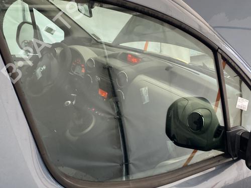 front-right-door-window-peugeot-partner-box-bodympv-2008-30849306 main image