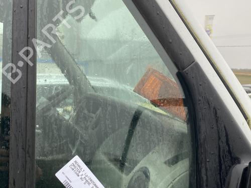 Front right quarter glass RENAULT MASTER II Van (FD) 2.5 dCi | BP23784222C112 