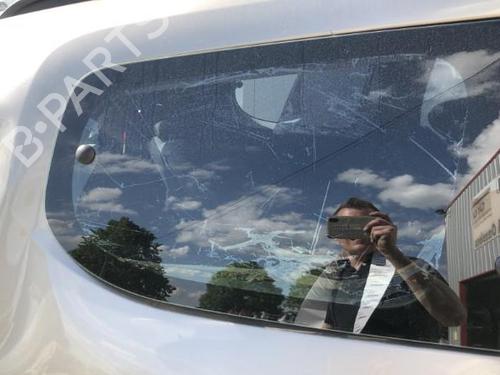 rear-right-quarter-glass-dacia-lodgy-js_-15-dci-833069660r-2012-19907174 main image
