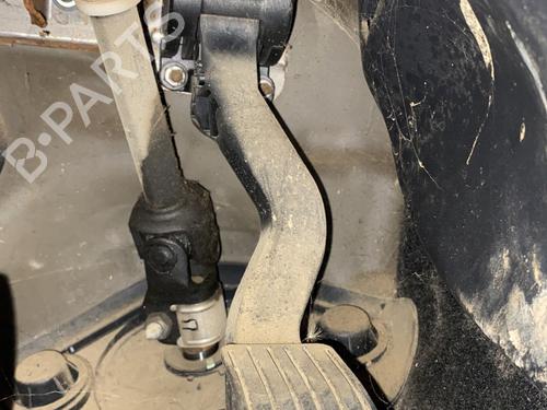 pedal-citroen-c4-coupe-la_-2004-2005-2006-2007-2008-2009-2010-2011-2012-2013-31071431 main image