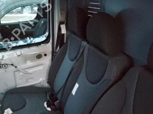 Used Right front seat Right front seat 22115995 22115995