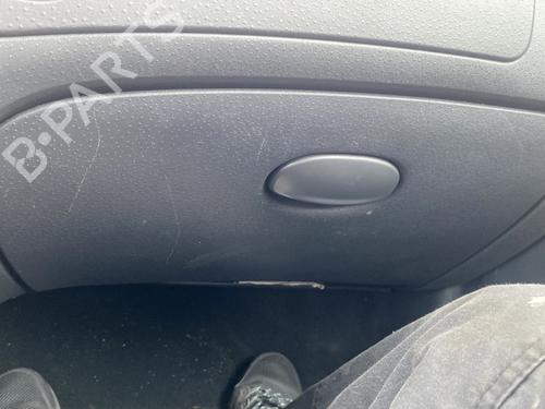 Used Glove box Glove box CITROËN C3 I (FC_, FN_) 1.4 HDi (68 hp) 32445231 32445231