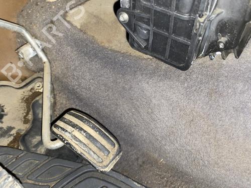 pedal-peugeot-206-hatchback-2ac-1998-1999-2000-2001-2002-2003-2004-2005-2006-2007-2008-2009-2010-2011-2012-31715134 main image