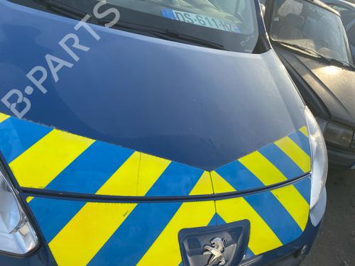 hood-peugeot-partner-tepee-2008-39702979 main image