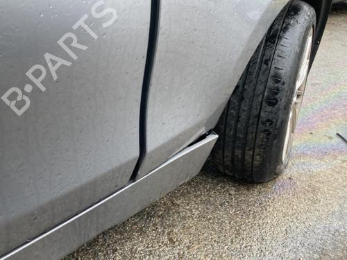 Used Right front fenders BMW 1 (E87) 118 d (143 hp) 22115469