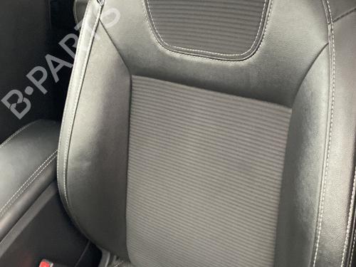 Used Left front seat Left front seat 31977691 31977691