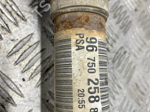 Left front driveshaft CITROËN C4 Picasso II 1.6 HDi / BlueHDi 115 | BP35884520M38 - Image 2