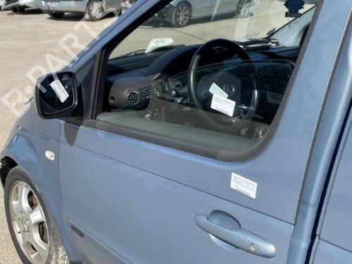 Used Left front door MERCEDES-BENZ VANEO (414) 1.6 (414.700) (82 hp) 22122391