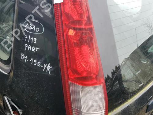 Used Left taillight NISSAN X-TRAIL I (T30) 2.0 4x4 (140 hp) 22118462
