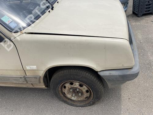 Used Right front fenders RENAULT RAPID Box Body/MPV (F40_, G40_) 1.1 (48 hp) 27675799
