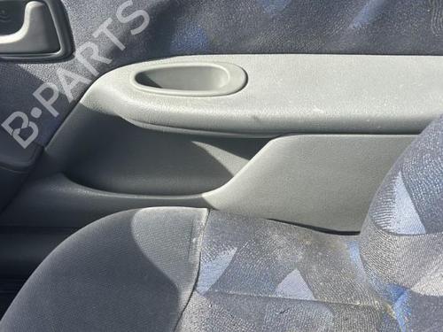 Stol høyre foran RENAULT CLIO II (BB_, CB_) [1998-2016]  22119201
