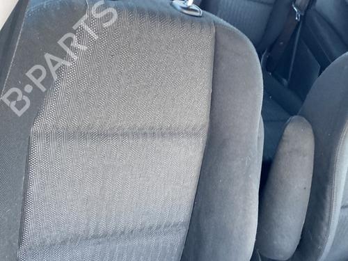 Used Right front seat PEUGEOT 307 Break (3E) 2.0 HDi 135 (136 hp) 31969703